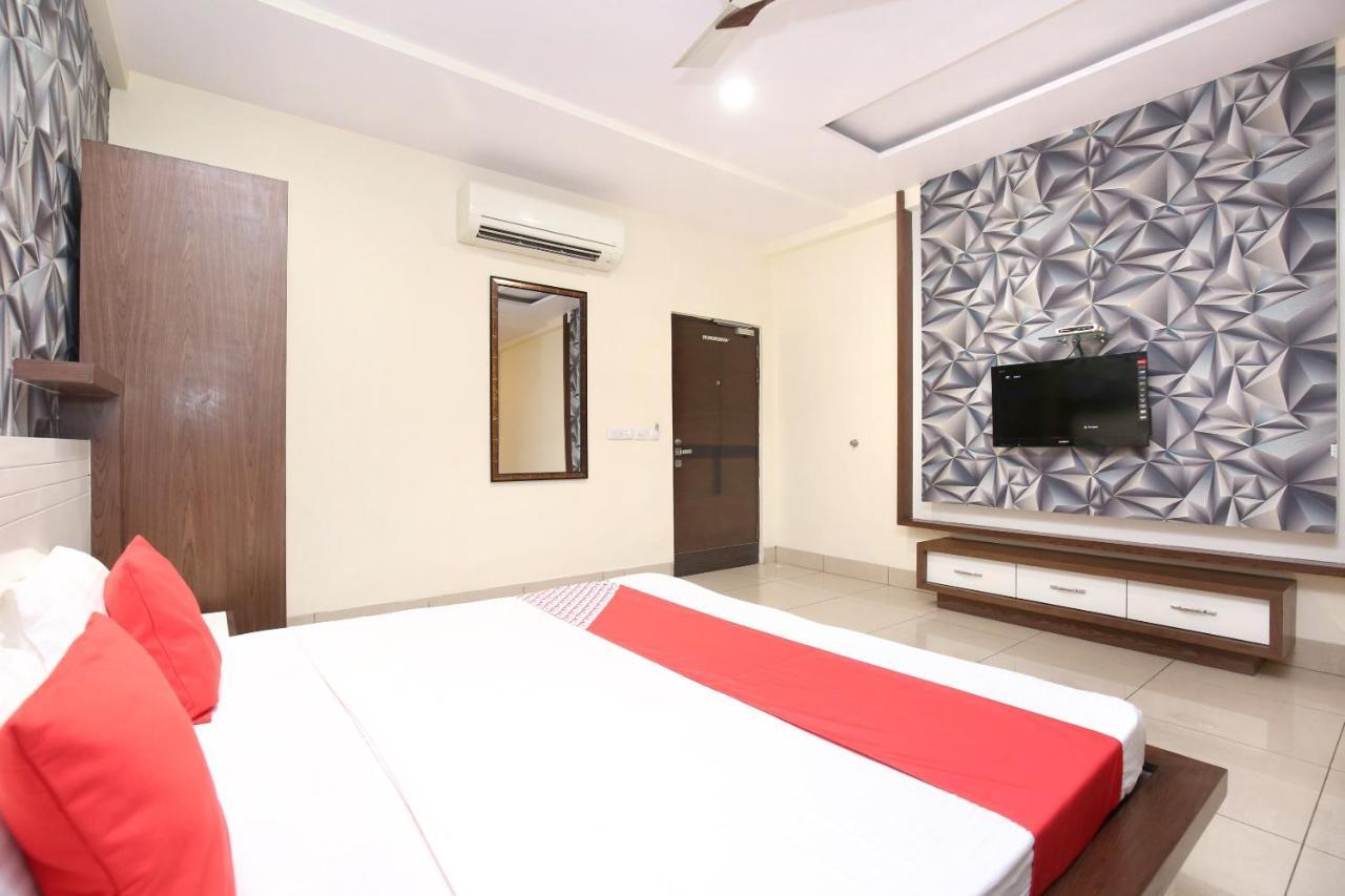 Hotel Grand M Lajjo Ludhiana Exterior foto