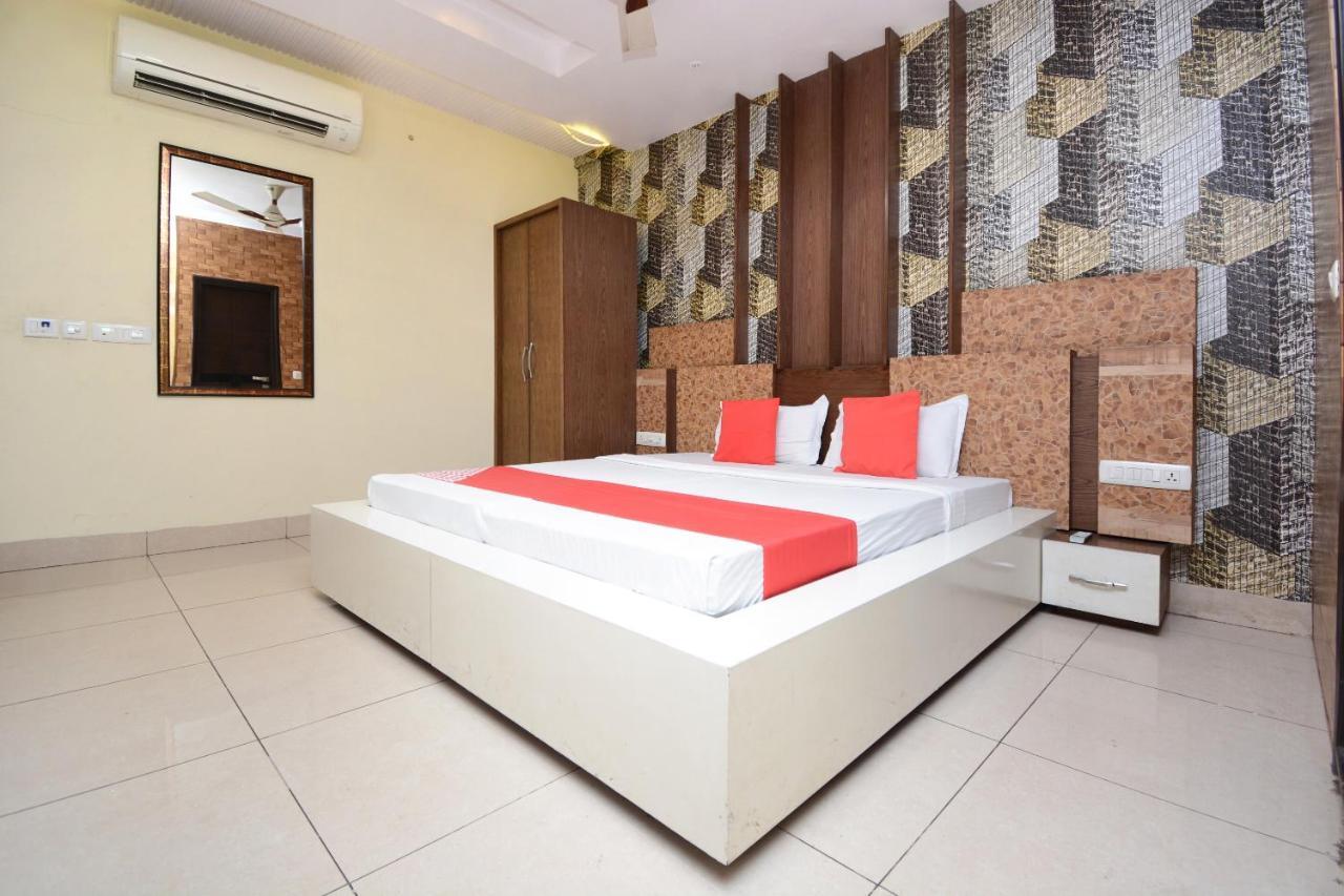 Hotel Grand M Lajjo Ludhiana Exterior foto
